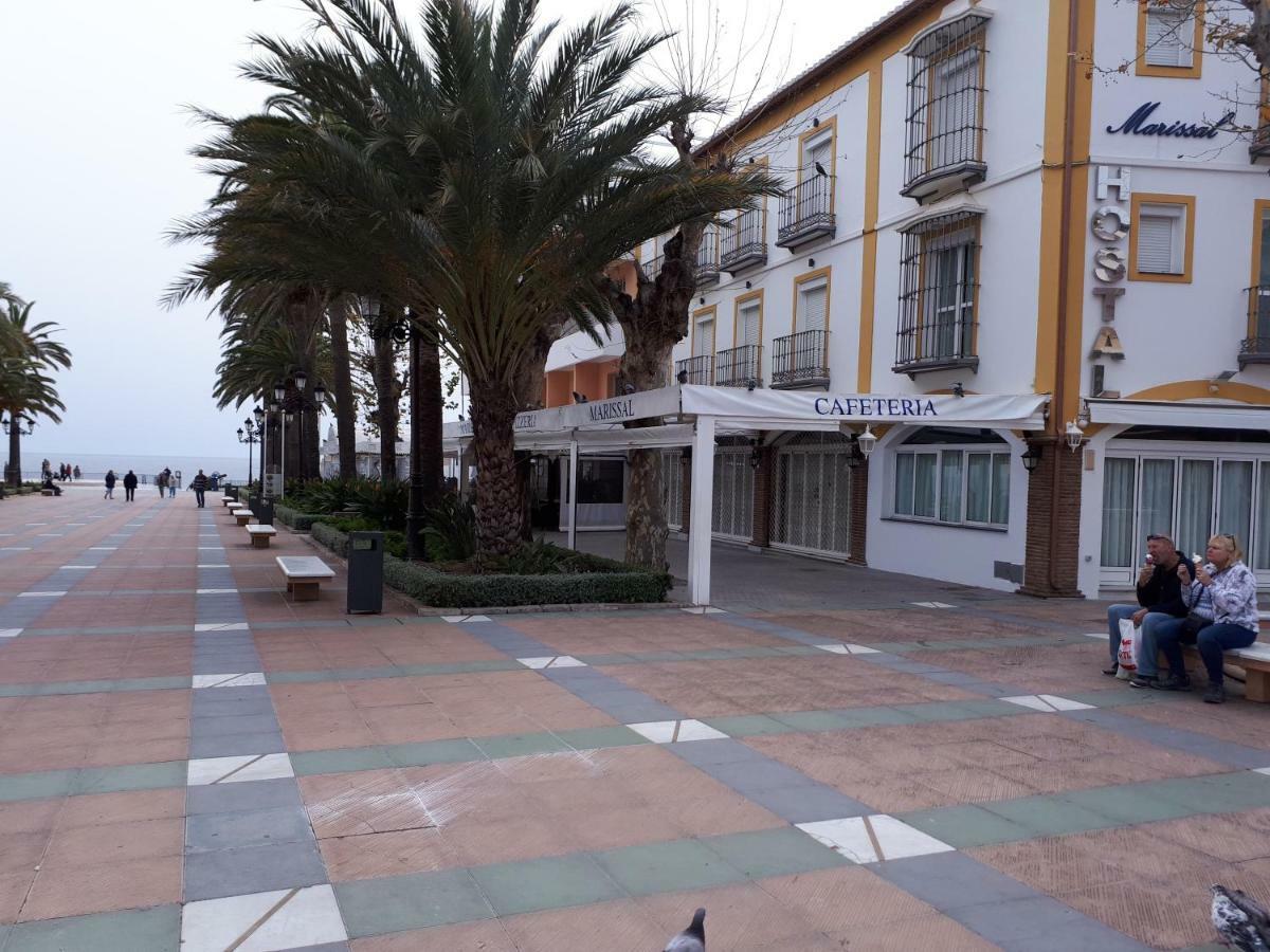 Calle Antonio Millón Nerja Esterno foto