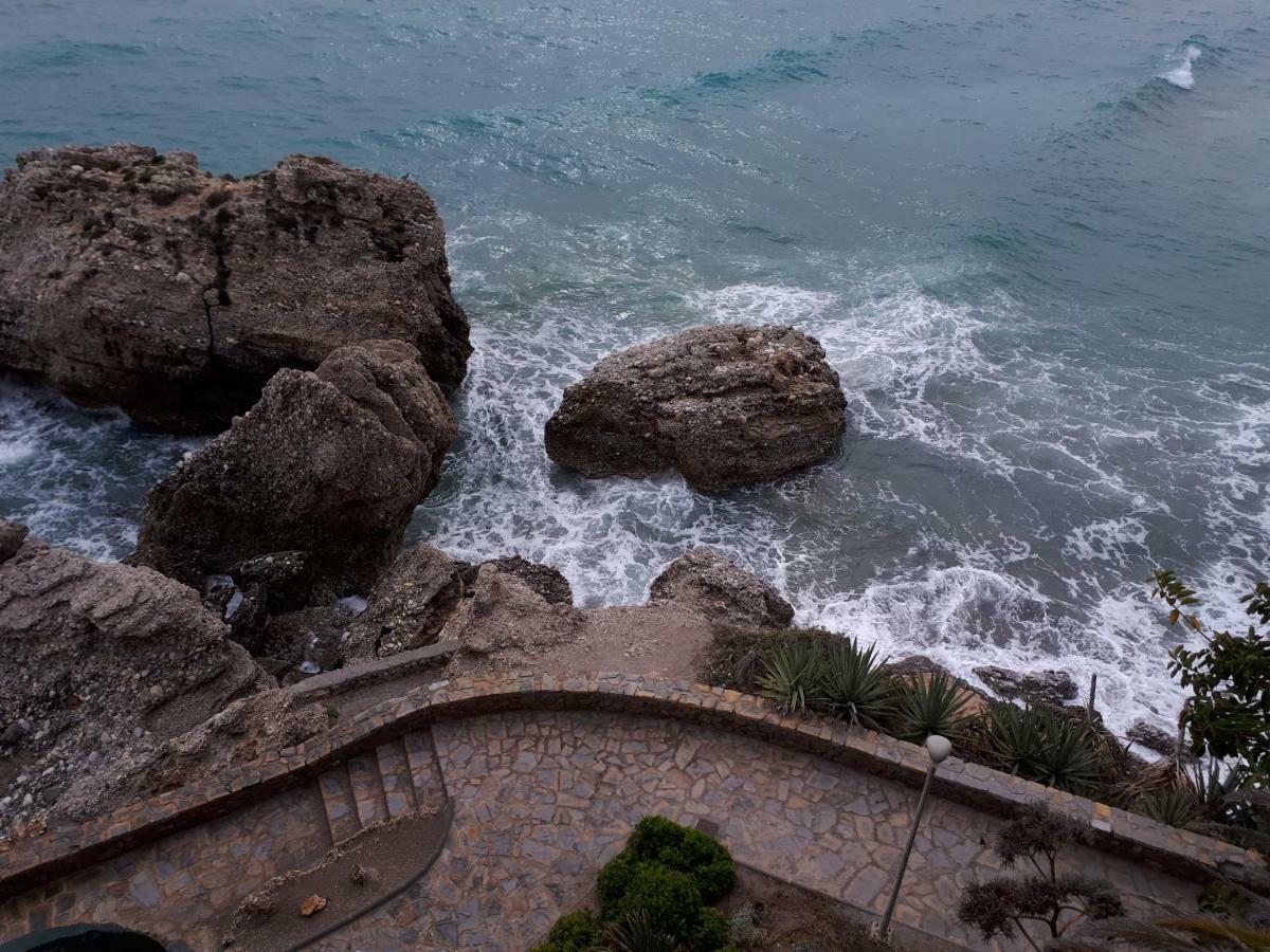 Calle Antonio Millón Nerja Esterno foto