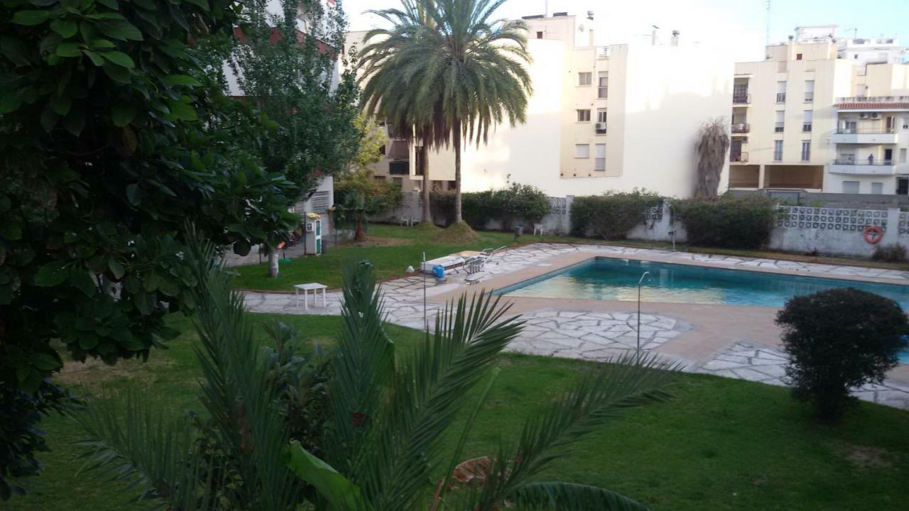 Calle Antonio Millón Nerja Esterno foto